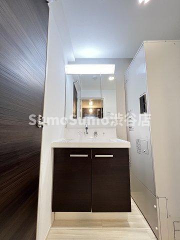 THE CLASS Grand Residenceの洗面所|スペースが確保できる洗面所です