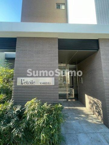 レトワール吉塚のエントランス