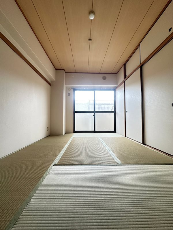ルブニール西郷の和室