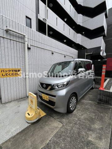 CYNTHIA FOUR-D MEGUROOHASHIの駐車場|車をお持ちの方に嬉しい駐車場付きの物件です