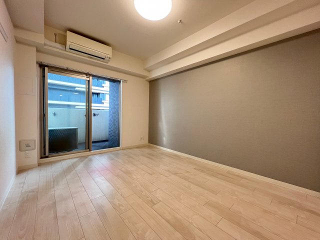 プレサンス堺筋本町駅前の居間・リビング