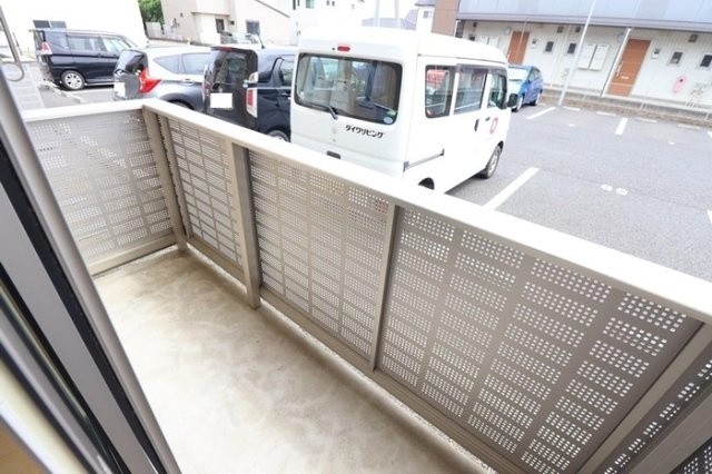 ティアラ　Ｅのバルコニー|バルコニーがあります