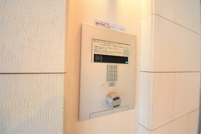 福岡市中央区天神３丁目の賃貸マンションのロビー