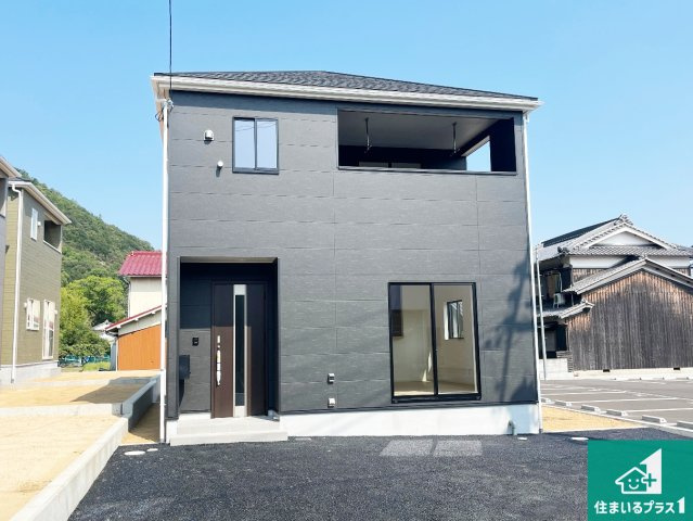 姫路市勝原区山戸　第4期　新築一戸建ての外観|お客様に長く安心して住んでいだだける事にこだわった家づくり！住んでからのアフターサービスにもしっかりと取り組んでいます！