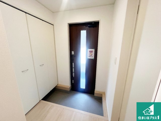 姫路市勝原区山戸　第4期　新築一戸建ての玄関|シューズボックスにはたくさんの靴が収納できるので玄関周りはいつもスッキリ！ご家族が増えても安心！