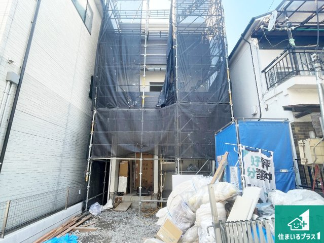 高槻市登町　第1期　新築一戸建ての前面道路含む現地写真|周辺は落ち着いた街並みの住宅地！子育てがしやすい住環境です！まだ未完成ですが、現地でしかわからない事もございます。是非一度ご覧ください。