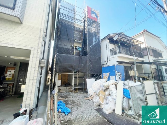 高槻市登町　第1期　新築一戸建ての外観|周辺は落ち着いた街並みの住宅地！子育てがしやすい住環境です！まだ未完成ですが、現地でしかわからない事もございます。是非一度ご覧ください。