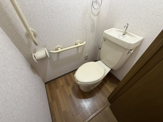 ルブニール西郷のトイレ