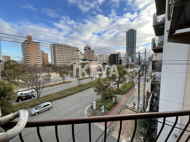 新城ビルの展望