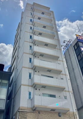 【外観】 | エクセレントシティ荻窪 | 鉄筋コンクリート造のがっちりとした建物。
