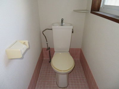 【トイレ】 | 第10タカ荘 | 同じタイプの別の部屋の写真です