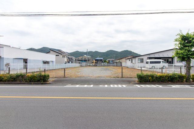 足利市芳町の売地