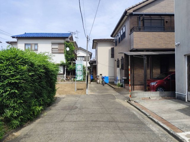 入間市上藤沢売地の前面道路含む現地写真