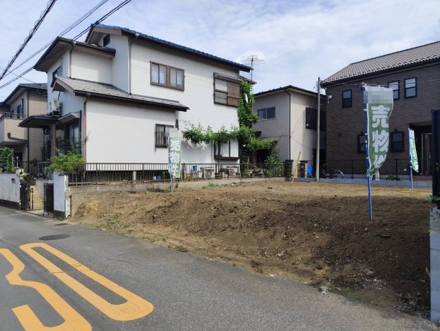 入間市上藤沢売地の前面道路含む現地写真