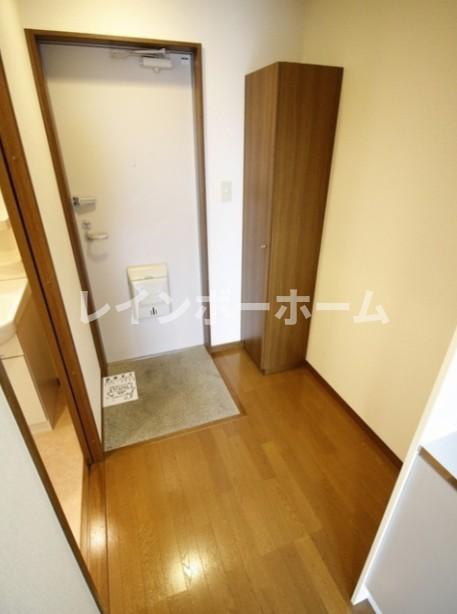アムール AKIRAの玄関