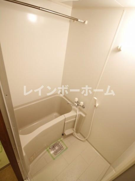 アムール AKIRAの浴室