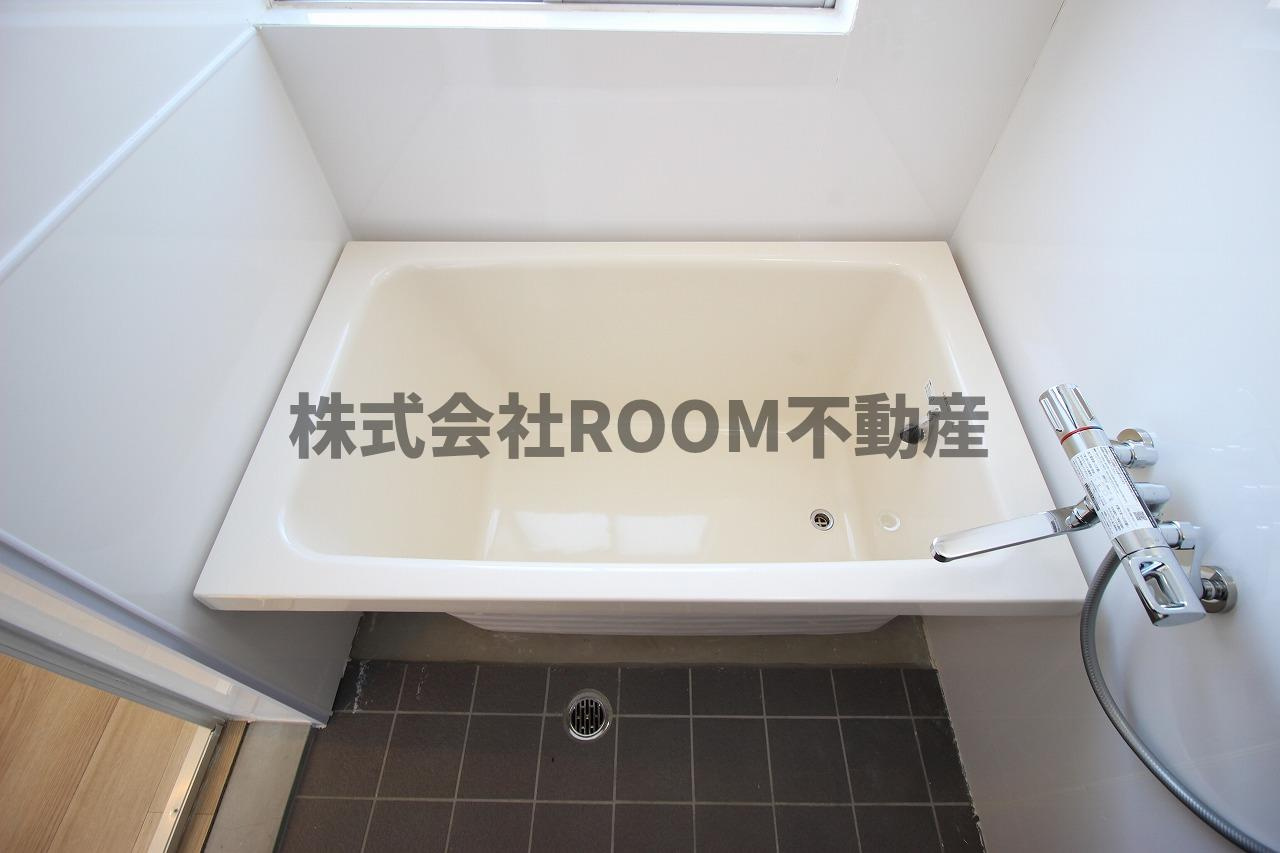 Renatus若葉の浴室|コンパクトで使いやすいお風呂です