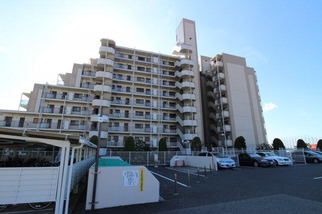 カルム学園緑が丘の外観