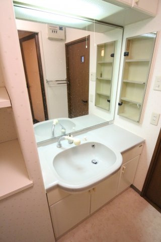 カルム学園緑が丘の洗面所