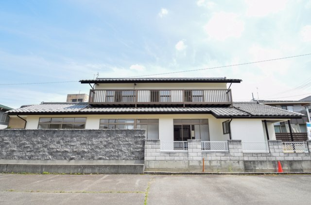 中野市中央の外観