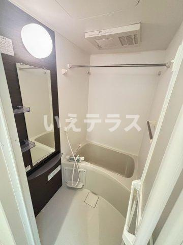 リブリ・芦原通の浴室