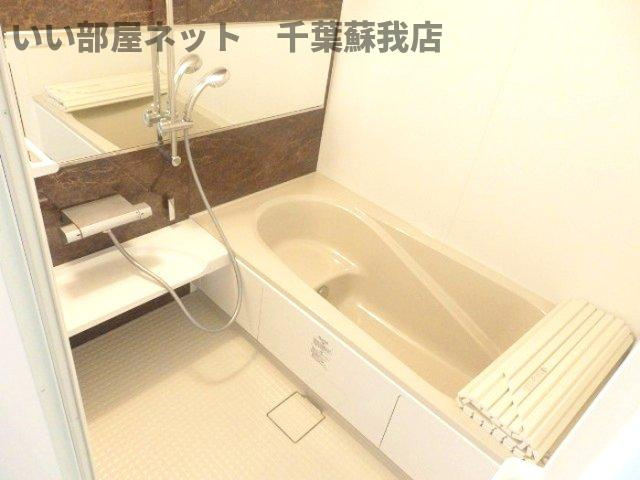 グランディールの浴室|落ち着いた空間のお風呂です