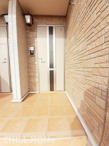 アザレアの玄関|当社、チルホームのHPもご覧ください(^^)/物件情報多数♪