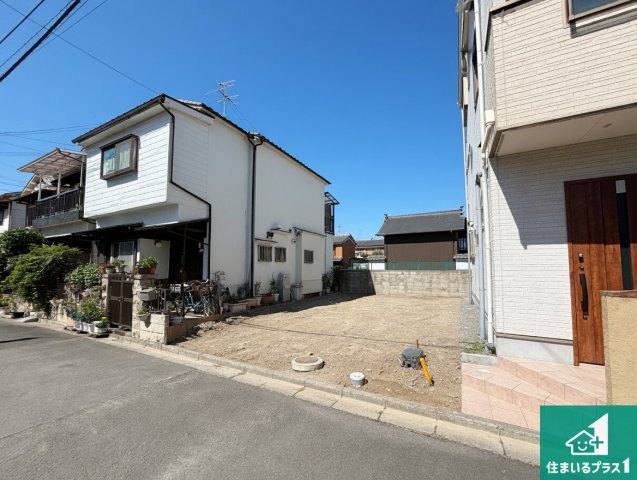 高槻市芝生町　第11期　新築一戸建ての外観|現在建築中！落ち着いた街並みで新生活を始めることが出来そう！周辺の物件も併せてご紹介させて頂きます！