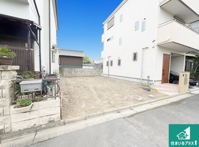 高槻市芝生町　第11期　新築一戸建ての外観|現在建築中！落ち着いた街並みで新生活を始めることが出来そう！周辺の物件も併せてご紹介させて頂きます！