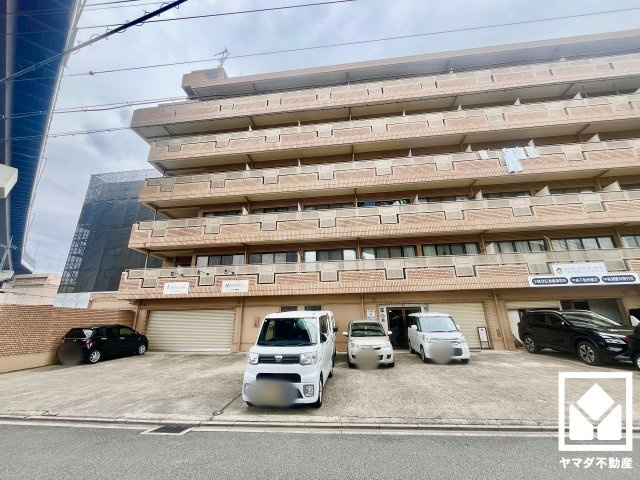 ライオンズマンション上鳥羽の外観