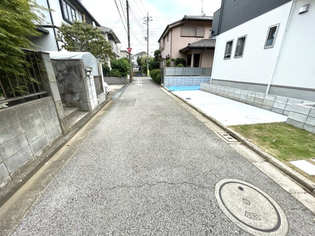船橋市大穴南２丁目２期の前面道路含む現地写真