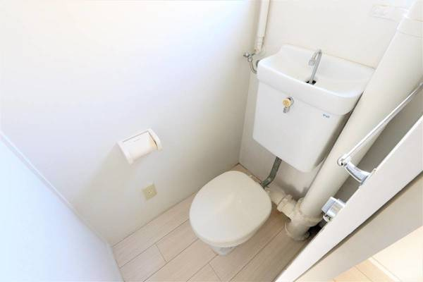 【トイレ】 | ビレッジハウス伊万里3号棟 | ビレッジハウスの同一物件・同一タイプの間取りの写真です