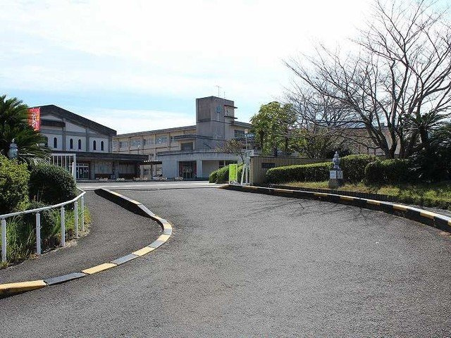 【周辺】 | ラヴィアンローズⅠ | 伊万里市立立花小学校まで750m