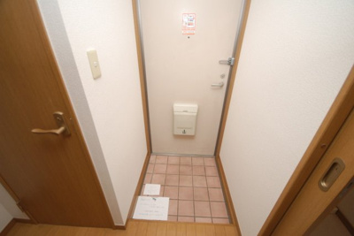 【玄関】 | グランパレス日進