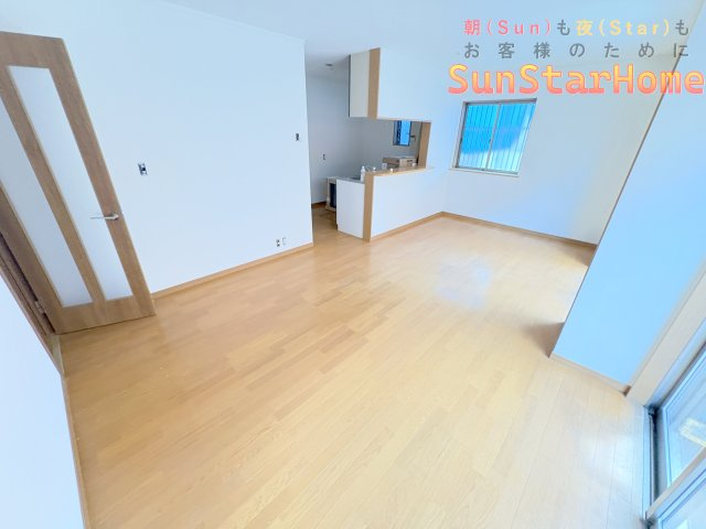 【サンスターホーム】青梅市新町7丁目　リフォーム中古戸建の居間・リビング