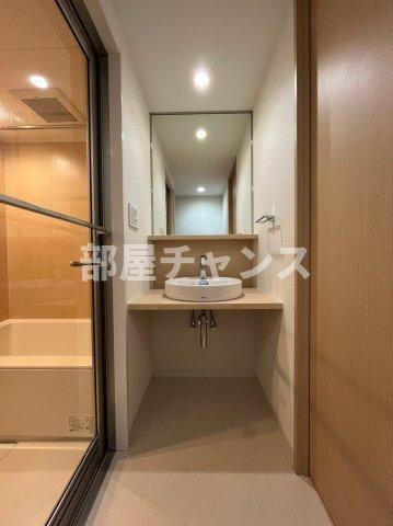 ドゥーエ大須の洗面所