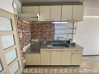 【キッチン】 | デイグランロイヤルヴィラ