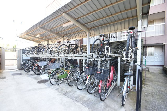 【駐輪場】 | 田園調布コーポラス | 駐輪場