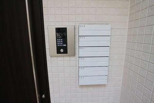 GRANDTIC新瑞橋のエントランス