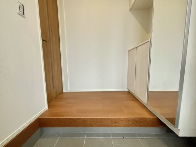 市川市大野町４丁目４２９２０①の玄関|建築施工例