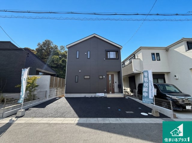 大阪狭山市大野東　第1期　新築一戸建ての外観|お客様に長く安心して住んでいだだける事にこだわった家づくり！住んでからのアフターサービスにもしっかりと取り組んでいます！