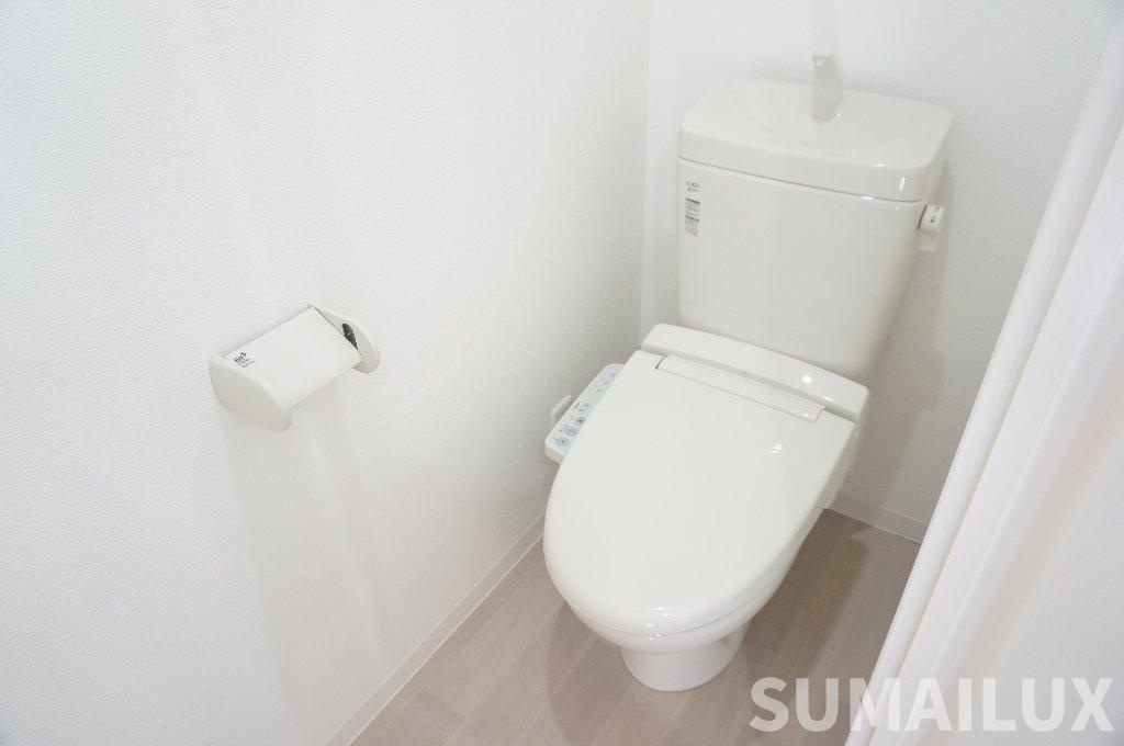 熊本市中央区新屋敷１丁目の賃貸マンションのトイレ