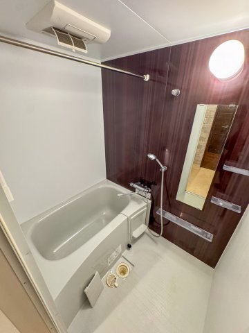 KTIレジデンス福町Bの浴室