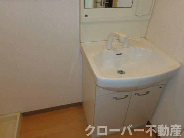 フィエスタの洗面所|洗髪洗面化粧台