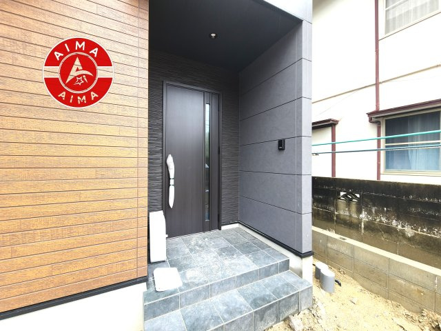 福岡市城南区片江2丁目第3-2棟（2号棟）の外観：施工例|おでかけの時も帰った時も、「我が家」を最初に感じでもらえる素敵な空間に。