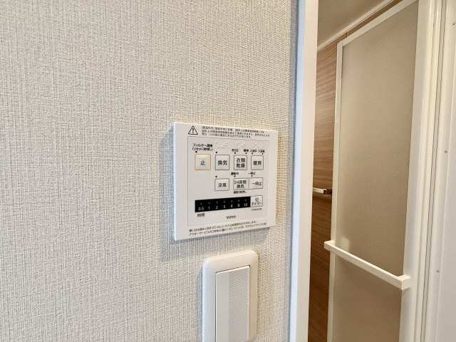 リリーハイツ港の設備