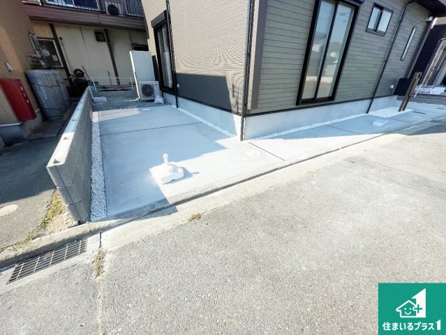 高砂市米田町米田新　新築一戸建ての駐車場|駐車スペース！散水栓があるので、こまめに愛車を洗えます！