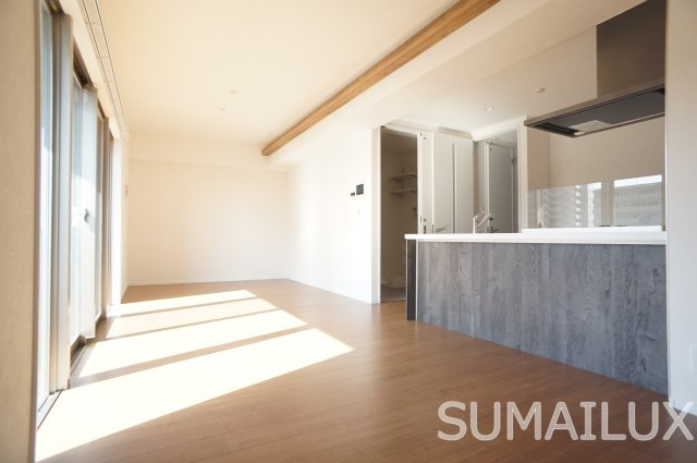 熊本市中央区本荘町の賃貸マンションの居間・リビング