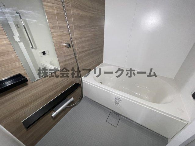 武蔵野市境２丁目の賃貸マンションの浴室