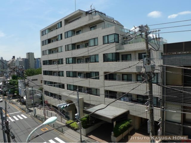 ディアプラザ根津の画像